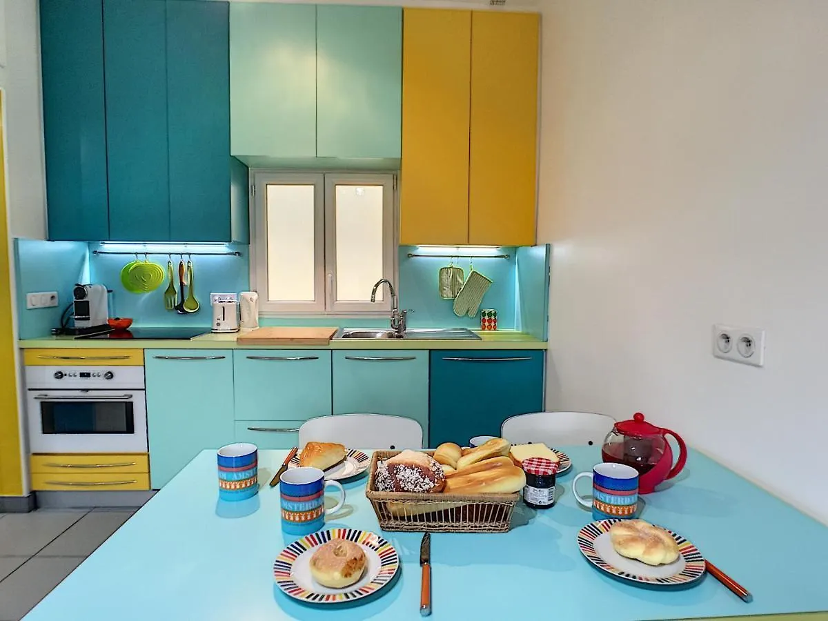 Nestor&Jeeves - Pop Retro - Central - By Sea Nizza