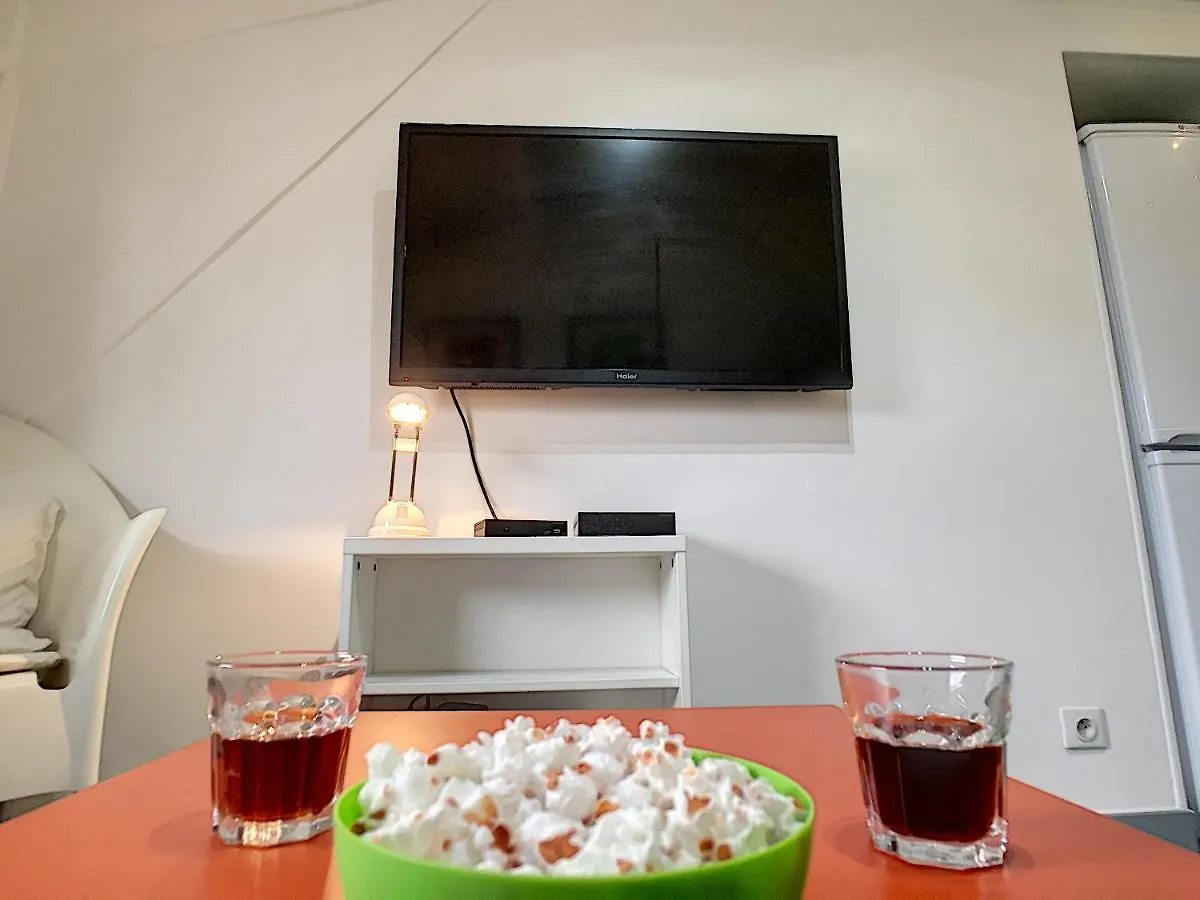 Nestor&Jeeves - Pop Retro - Central - By Sea Nizza