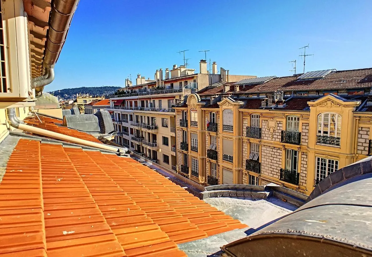 Nestor&Jeeves - Pop Retro - Central - By Sea Nizza Apartman